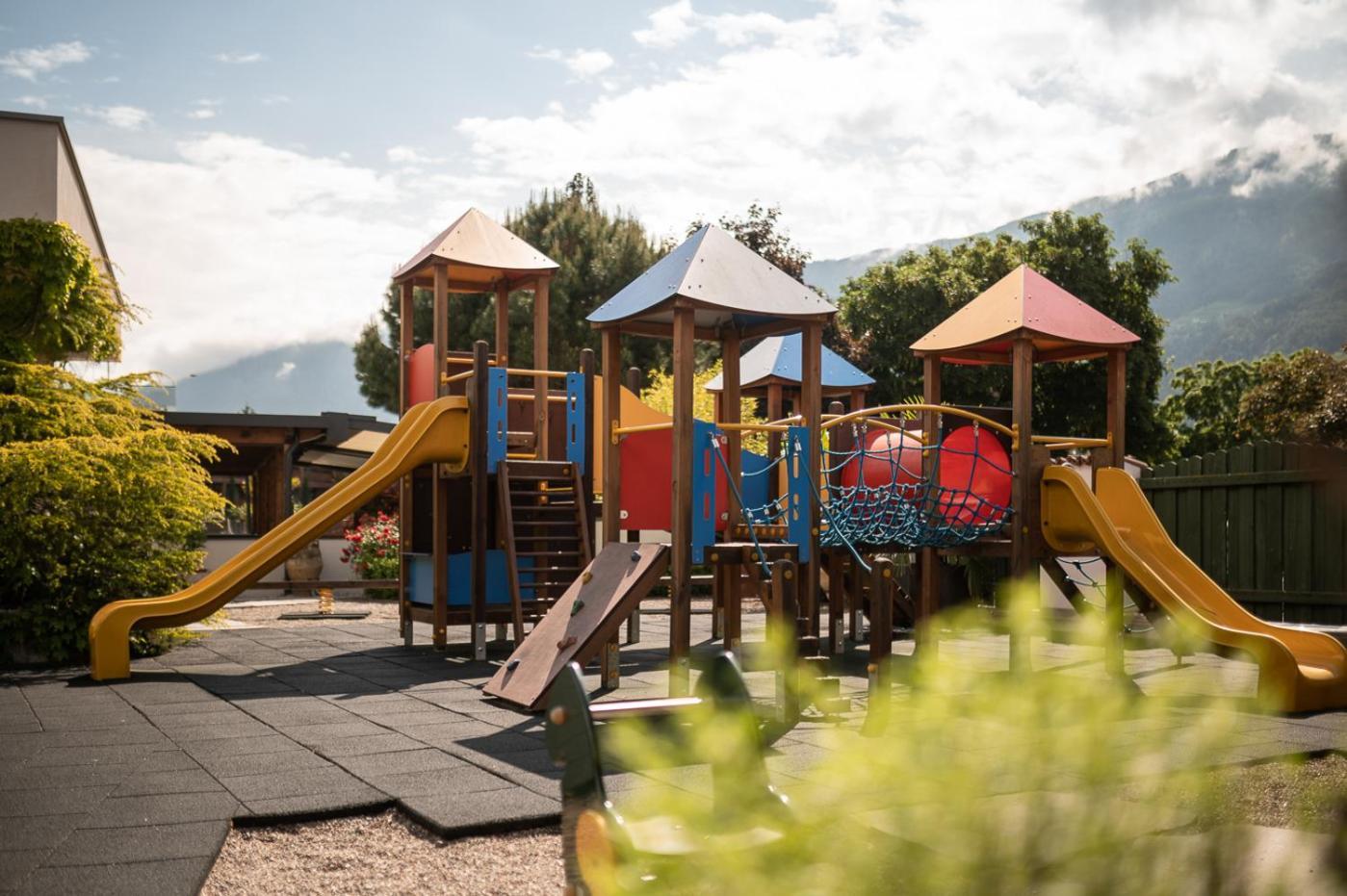 Sonnen Resort Натурно Екстериор снимка